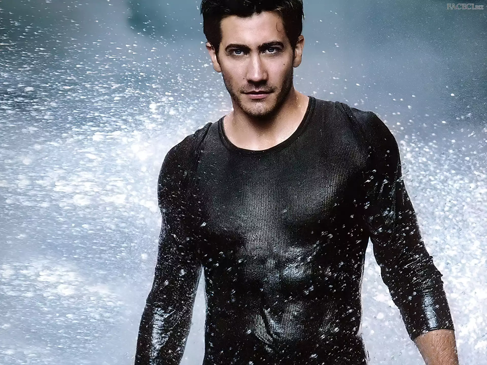 woda, Jake Gyllenhaal, mokra koszulka